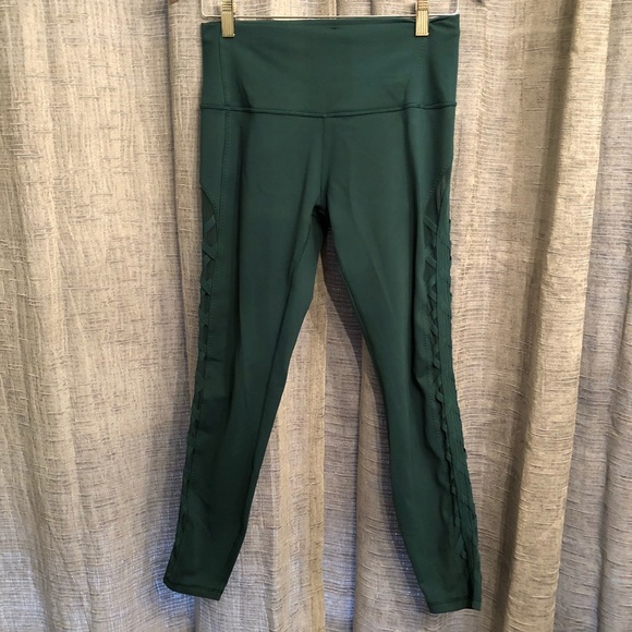 Lululemon Essential Rhythm Green Pants - Picture 4 of 8